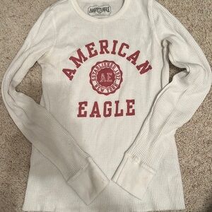 Long sleeve American Eagle shirt